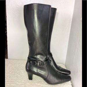 Anne Klein AK Gauge Leather Upper black Boots 7.5